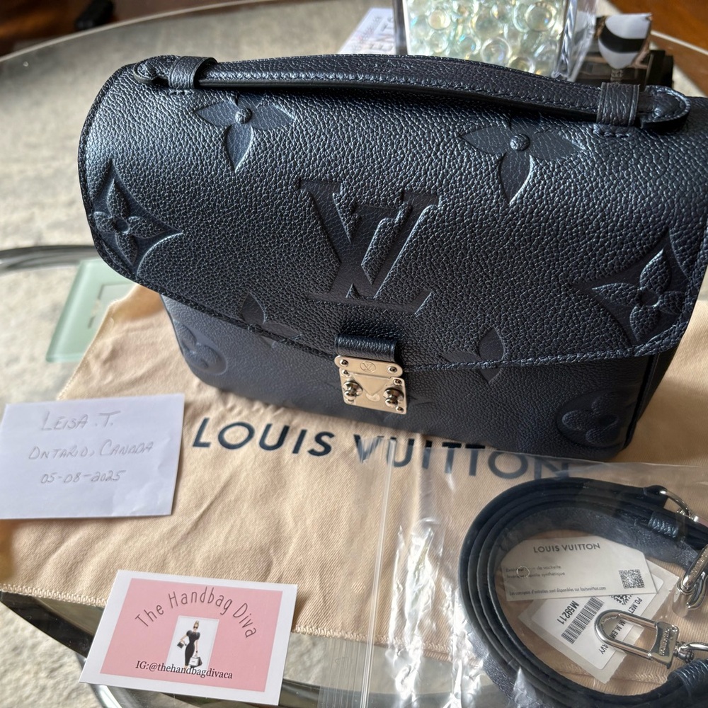 🌸Louis Vuitton Empriente Navy Nacre Pochette Metis🌸 - Picture 4 of 17